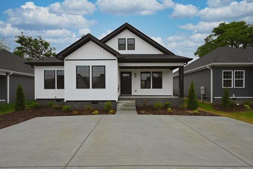 120-210 Ross Ave, Gallatin, TN, 37066 | Card Image