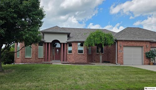 7504 N 130th St, Omaha, NE, 68142-1320 | Card Image
