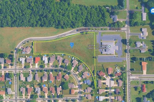 2901 Arbor Ln, Hobart, IN, 46342-3589 | Card Image