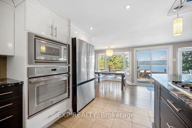 3094 Barlow Cres, House other with 3 bedrooms, 2 bathrooms and 4 parking in Dunrobin ON | Image 17