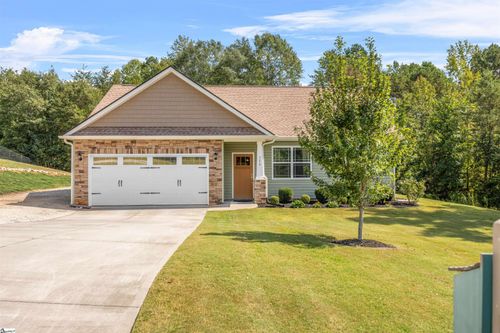 300 Brandon Ct, Easley, SC, 29642-7940 | Card Image