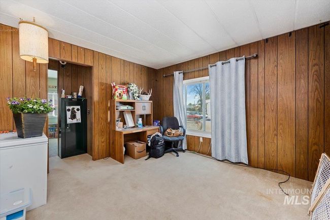 428 N 1 St St E, House other with 3 bedrooms, 2 bathrooms and null parking in Paul ID | Image 5