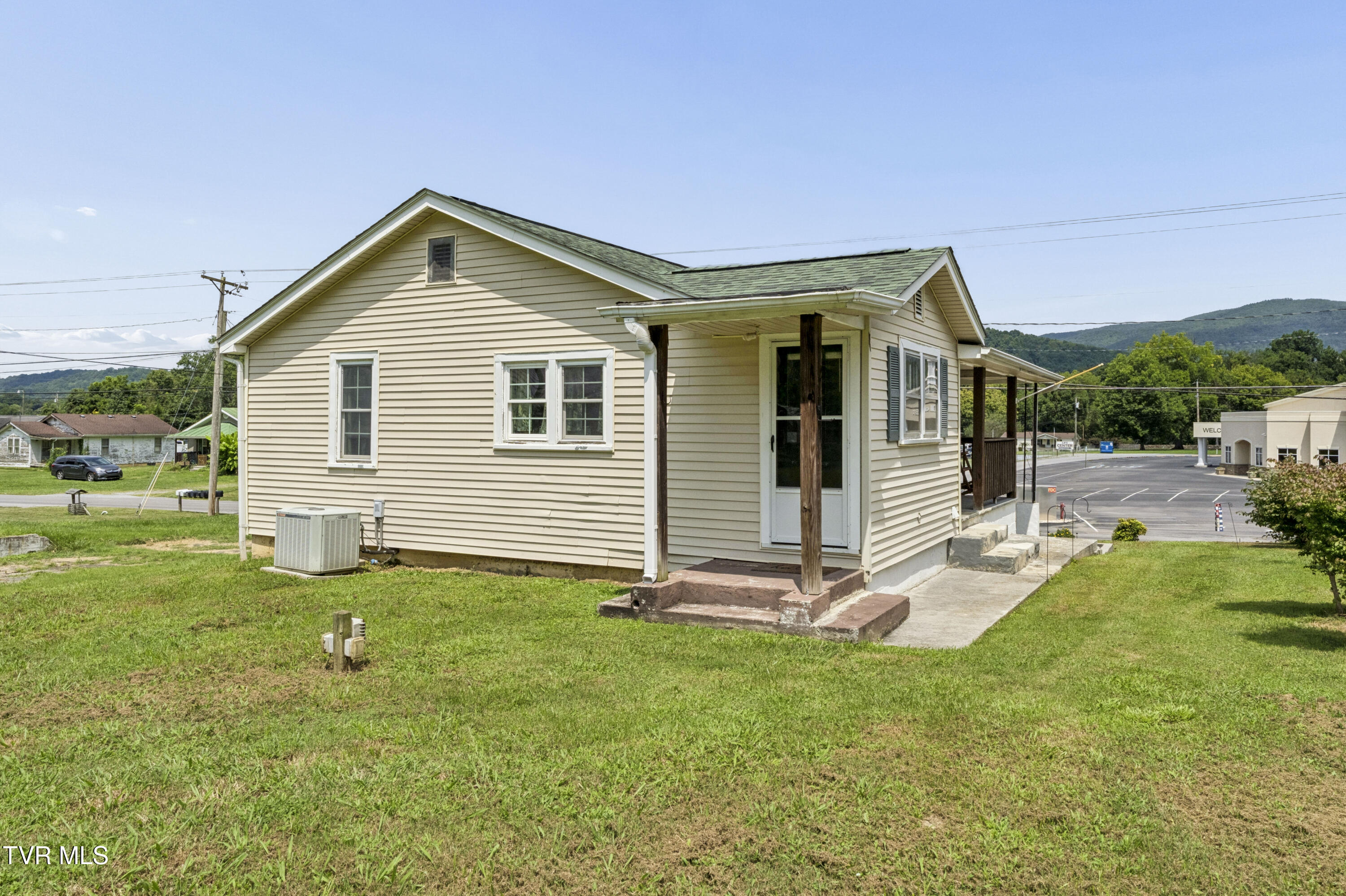 Residential in Elizabethton 4