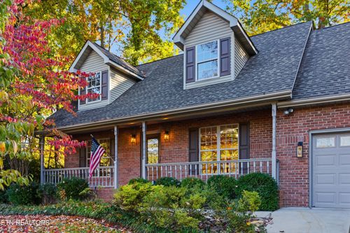 467 Timbercreek Dr, Maryville, TN, 37803-0489 | Card Image