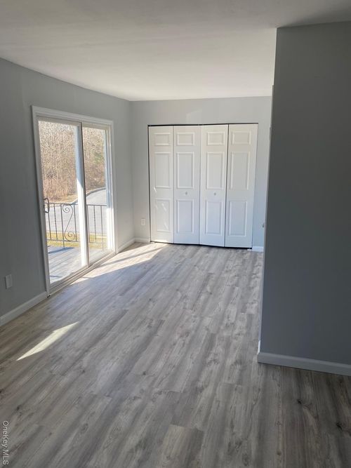 apt-j-7 White Gate Dr, Wappingers Falls, NY, 12590-5061 | Card Image
