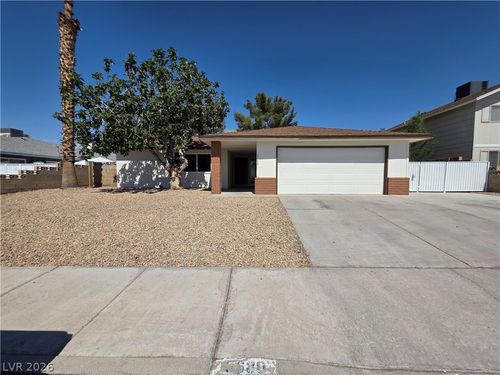 5630 Neosho St, Las Vegas, NV, 89120-4213 | Card Image