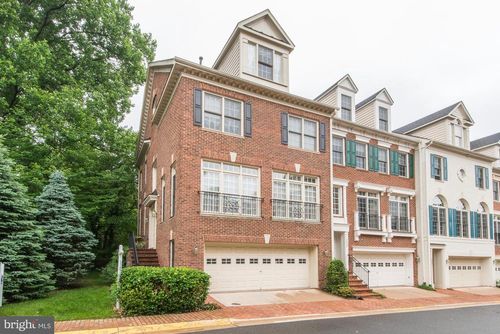 1657 Colonial Hills Dr, MCLEAN, VA, 22102-2947 | Card Image