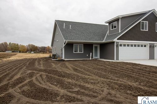 1-649 Luiken St, Lake Crystal, MN, 56055-2430 | Card Image