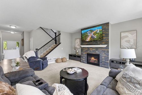 4596 Landings Way, Minnetrista, MN, 55375-4523 | Card Image