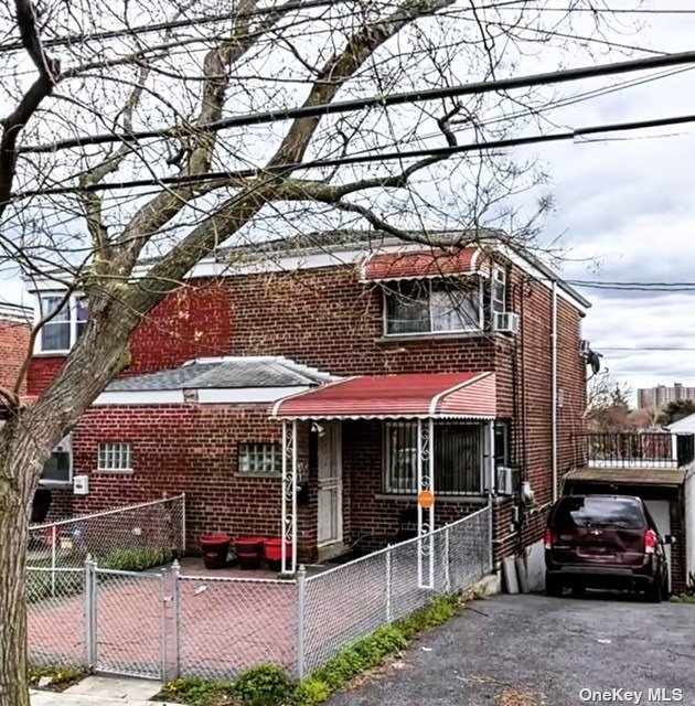 Bussing Ave, Bronx, NY 10466