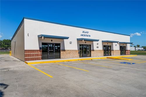 106-9512 S Padre Island Dr, Corpus Christi, TX, 78418-5504 | Card Image