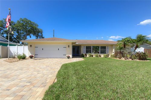 2990 Meadow Oak Dr N, CLEARWATER, FL, 33761-3337 | Card Image
