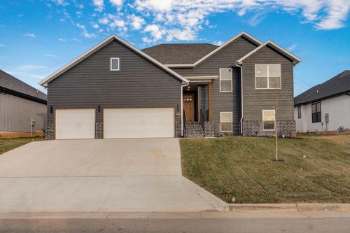 2925 W Teton Dr, Springfield, MO, 65810-1340 | Card Image