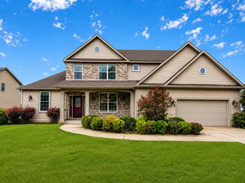37 Covington Dr, Valparaiso, IN, 46385-8589 | Card Image