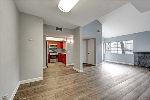 unit-209-20155 Keswick St, Winnetka, CA, 91306-2576 | Card Image