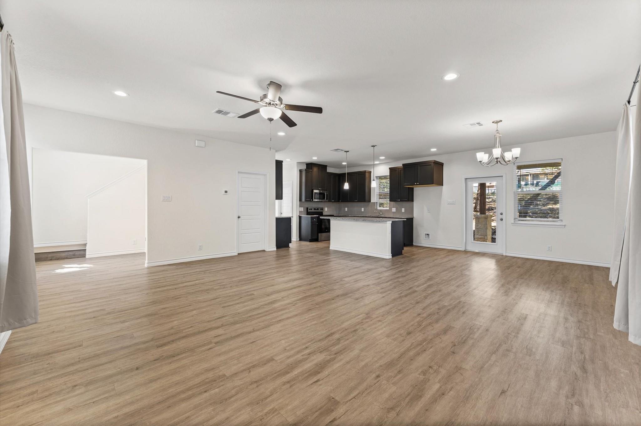 Residential in Canyon Lake 3