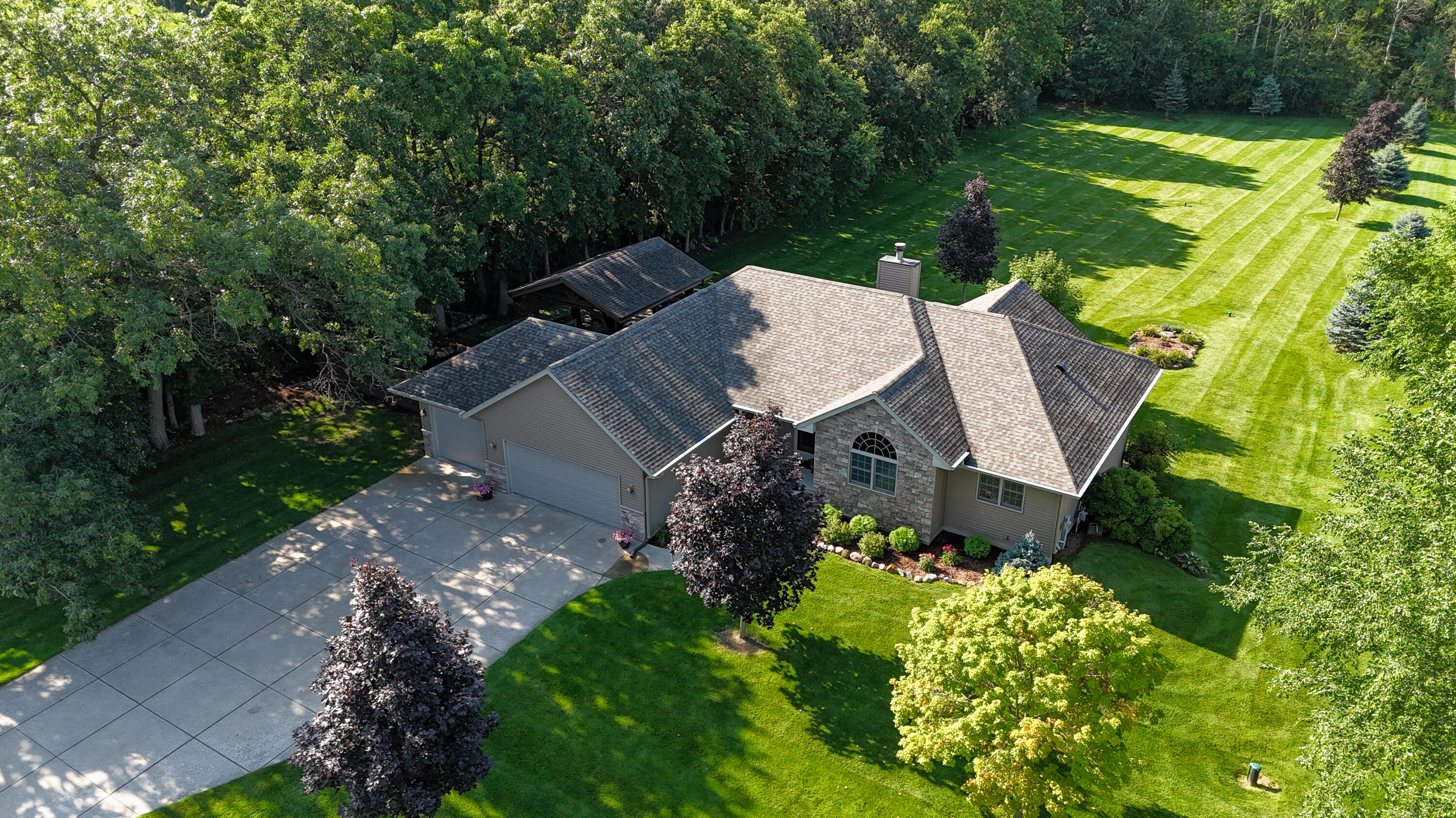 Apple Ln, Fort Atkinson, WI 53538