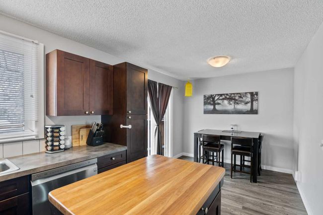 719 Whitehill Way Ne, Home with 3 bedrooms, 1 bathrooms and 2 parking in Calgary AB | Image 15