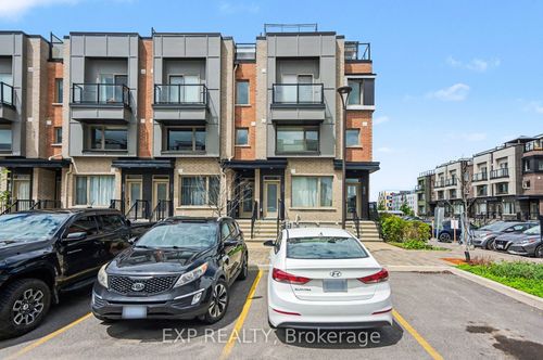 629 Makwa Private, Manor Park - Cardinal Glen and Area, ON, K1K5A4 | Card Image