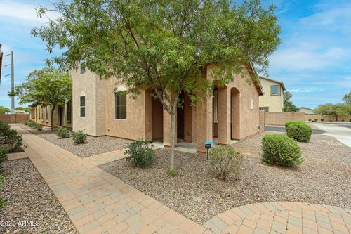 4726 W Fremont Rd, Laveen, AZ, 85339-8239 | Card Image