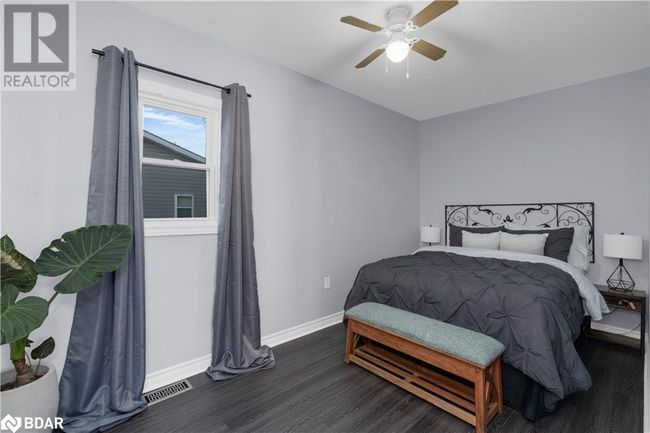11 James Street, House other with 2 bedrooms, 1 bathrooms and 4 parking in Orillia ON | Image 15