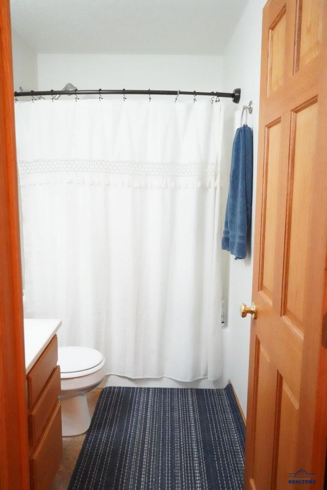 814 Ridgeview St, House other with 4 bedrooms, 2 bathrooms and null parking in Belle Fourche SD | Image 16