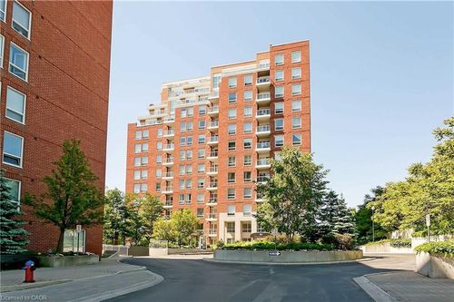 907-40 Old Mill Rd, Oakville, ON, L6J7W2 | Card Image