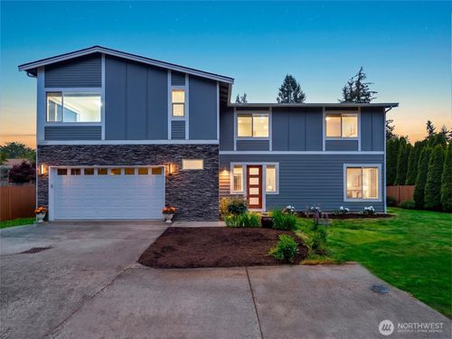 22407 96th Ave W, Edmonds, WA, 98020-4530 | Card Image