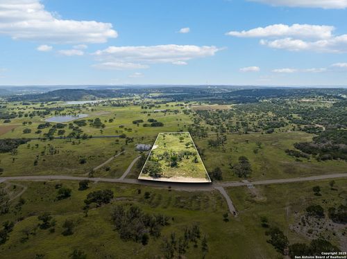 000 Seep Springs Drive, Center Point, TX, 78010 | Card Image