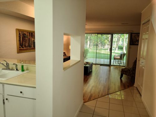 43 Wilshire Heights Dr, Crossville, TN, 38558-6261 | Card Image