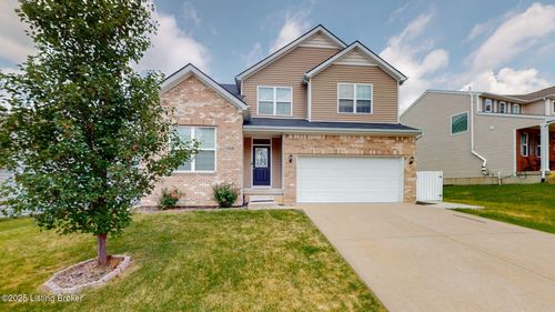 17038 Green Crest Ln, Louisville, KY, 40245-3215 | Card Image