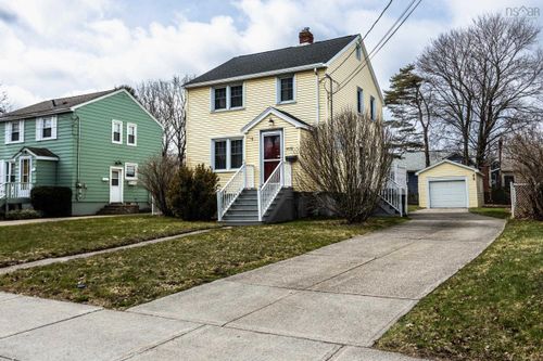 3058 Connaught Avenue, Halifax, NS, B3L3A4 | Card Image