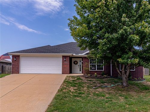 408 Lion Dr N, Gravette, AR, 72736-8786 | Card Image