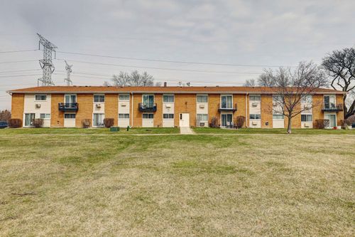 apt-1a-8864 Northshore Dr, Des Plaines, IL, 60016-4143 | Card Image