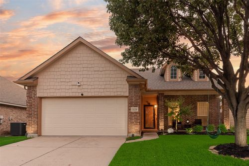 3220 Florian Ln, Fort Worth, TX, 76108-6547 | Card Image