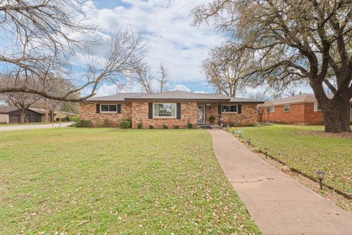 1001 Princeton Pl, Cleburne, TX, 76033-5229 | Card Image