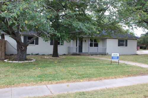 230 Hovenkamp St, Keller, TX, 76248-3417 | Card Image