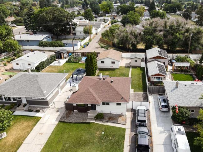1209 18 St N, House detached with 3 bedrooms, 2 bathrooms and 6 parking in Lethbridge AB | Image 5