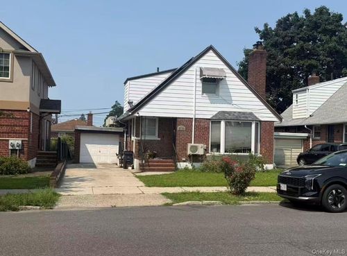 4320 Utopia Pkwy, Flushing, NY, 11358-3323 | Card Image