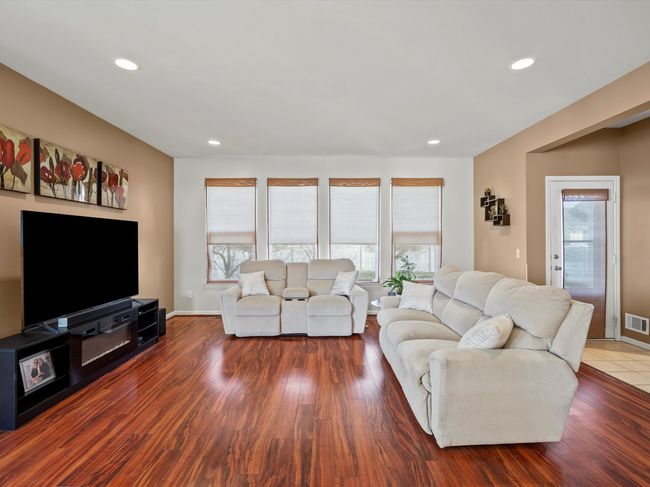 32549 Creekview St, House other with 4 bedrooms, 3 bathrooms and null parking in New Haven MI | Image 18
