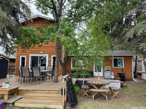 19 Mathews Cres, Livelong, SK, S0M1J0 | Card Image