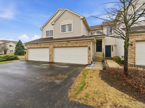 unit-b-209 Nicole Dr, South Elgin, IL, 60177-3619 | Card Image