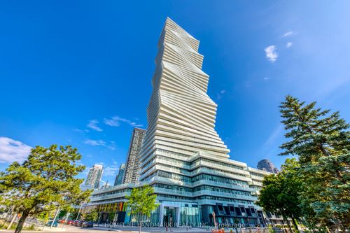 2304-3883 Quartz Rd, Mississauga, ON, L5B0M4 | Card Image