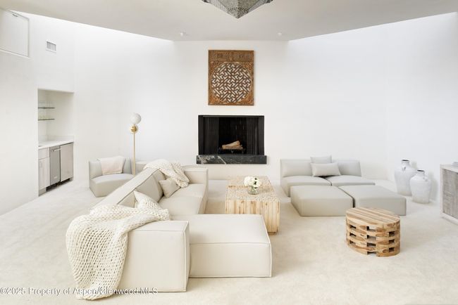 699 Eppley Dr, House other with 5 bedrooms, 8 bathrooms and null parking in Aspen CO | Image 22