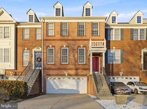 25270 Whippoorwill Ter, CHANTILLY, VA, 20152-6697 | Card Image