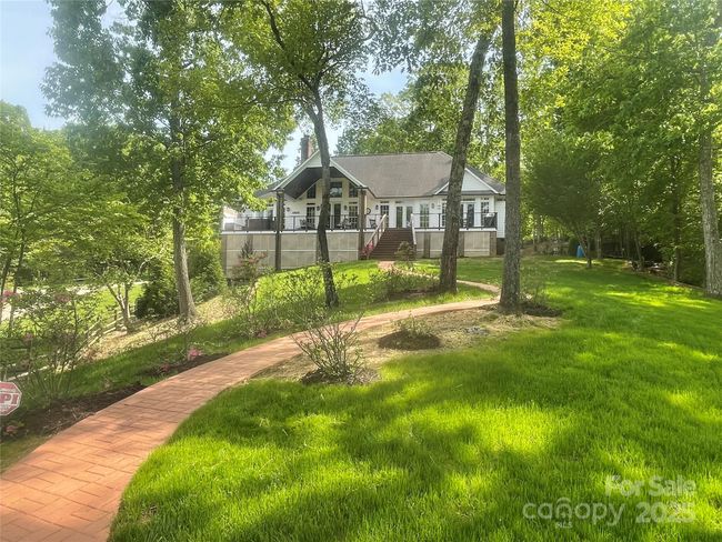 5951 Johnson Rd, House other with 3 bedrooms, 3 bathrooms and null parking in Lake Wylie SC | Image 5
