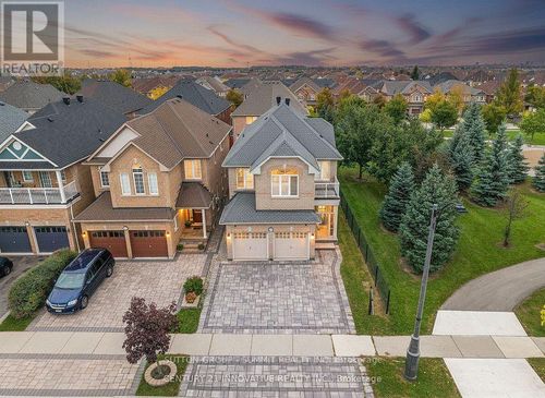 3265 Cabano Cres, Mississauga, ON, L5M0B9 | Card Image
