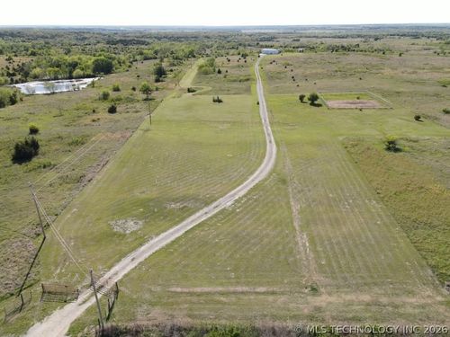 46410 S 35700 Rd, Pawnee, OK, 74058-5805 | Card Image