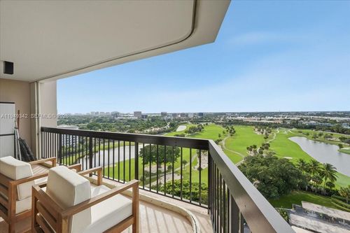 1706-2425 Presidential Way, West Palm Beach, FL, 33401-1321 | Card Image