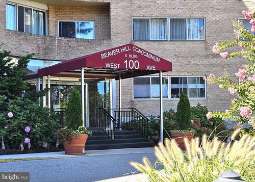 611s-100 West Ave, JENKINTOWN, PA, 19046-2625 | Card Image